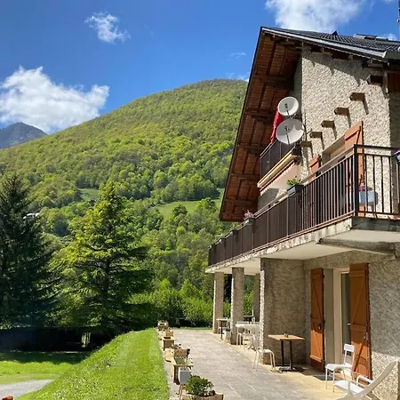 T2 Ensoleille. Terrasse Et Vaste Jardin Commun * Cauterets
