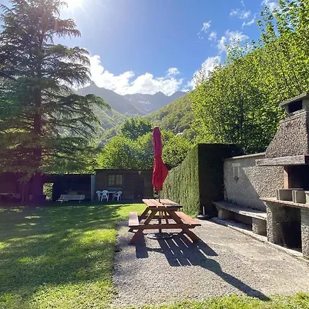 T2 Ensoleille. Terrasse Et Vaste Jardin Commun